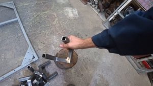 Самодельные ножки на мебель из металла. Как сделать своими руками.