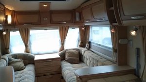 Обзор современного прицепа-дачи автодома Abbey GTS 2008 года с мувером и солнечной панелью 4-5 мест