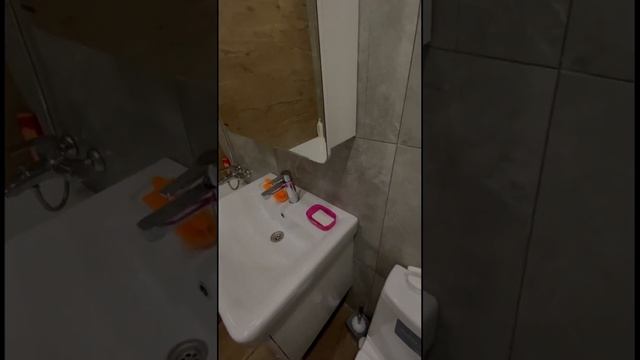 Обзор ремонта ванной комнаты плитка 60\60 и 120 \20 Хрущёвка смотреть онлайн