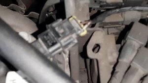 CAMSHAFT sensor location Hyundai i20 1.2mpi SLE  2013