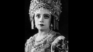 Бронислава ЗЛАТОГОРОВА Отгадай, моя родная Old Russian Romance