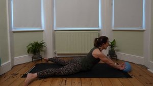 15-Min Express Pilates Stability Ball Workout I At-Home Mat Pilates