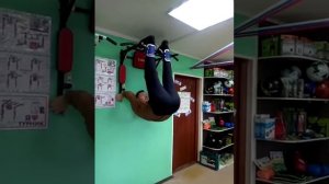 Видео-обзор инверсионных/гравитационных ботинок.