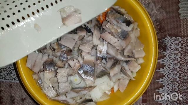 Хе из сельди. Аппетитная и недорогая закуска. смотреть онлайн
