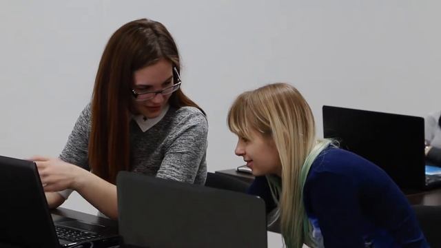 Школа графического дизайна D-Spirit Симферополь смотреть онлайн