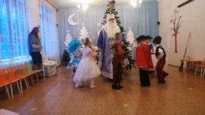 Здравствуй, Новогодний хоровод