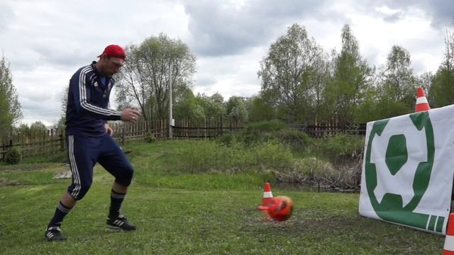Зарядись футболом с Андреем Сальниковым.