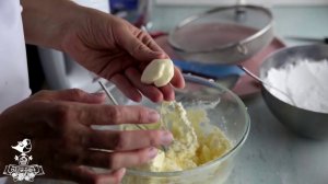 Рецепт дамбы для ярусных тортов. Всегда использую ее для свадебных тортов.