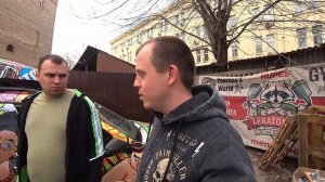 АВТОЗВУК ПО ГОРОДУ. НАРВАЛИСЬ НА СУМАСШЕДШЕГО В ЦЕНТРЕ МОСКВЫ. АНОНС СХОДКИ 30 АПРЕЛЯ В Г.КУРСК