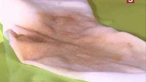 Как удалить пятно от томатного сока: лайфхак от "Утра на 5"