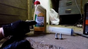 БМВ Х5 Е53 замена колодок ручника, топливный фильтр, масло в заднем редукторе