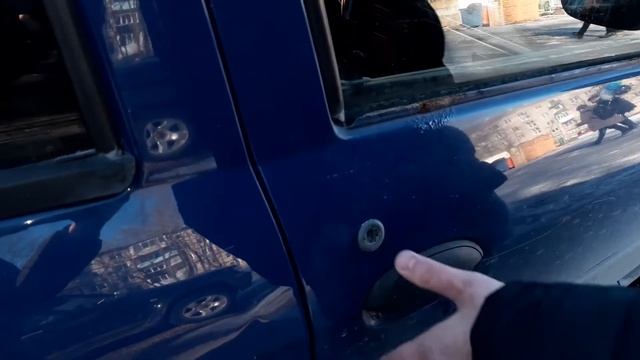 Замерз замок двери авто?  Как вскрыть? 2 быстрых способа