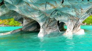 Мраморные пещеры в Чили. Озеро Lago General Carrera, Чиле-Чико.