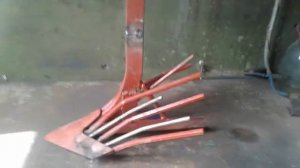 Веерная копалка из лапы