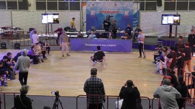 ЧЕМПИОНАТ И ПЕРВЕНСТВО ПО БРЕЙКИНГУ В ДОЛГОПРУДНОМ!!!,16 смотреть онлайн