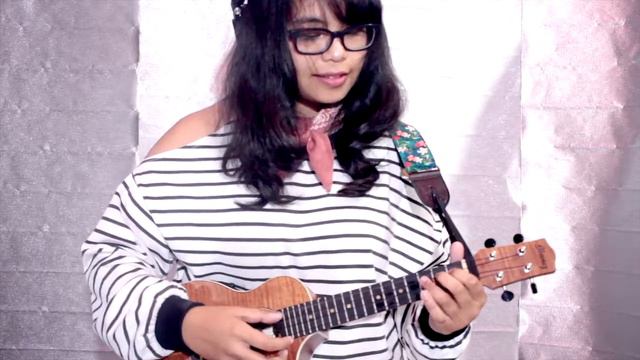 PINK PANTHER THEME SONG - Ukulele Cover by Karina D. Han смотреть онлайн