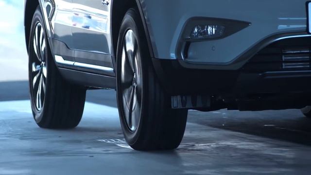 Emgrand X7Sport is a Beast on Ice смотреть онлайн