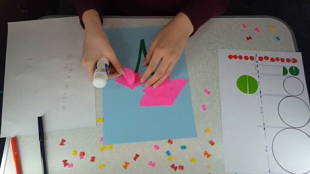 Аппликация из цветной бумаги, круги, 032 Цветок смотреть онлайн