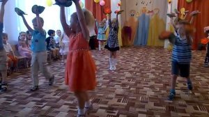 Танец с кувшинками