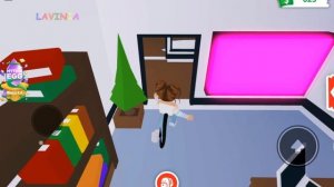 ROBLOX ADOPT ME ОБНОВА ОТКРЫВАЮ ЯЙЦА ?! Лавиния Адопт Ми РОБЛОКС ?!