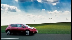 зарядка Nissan Leaf в городских условиях