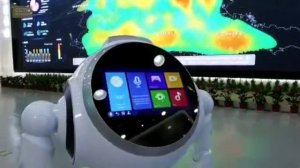 Ниже - видео о том, как выглядит китайский робот-гид