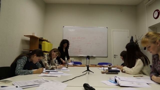 Итальянский язык онлайн — видео урок А1 с носителем