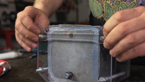 КАК УПРАВЛЯТЬ ОГНЕМ? - DIY ЭЛЕКТРОЛИЗЕР