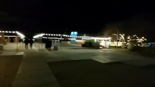 Центральный пляж Анапы вечером 11 января 2023. смотреть онлайн