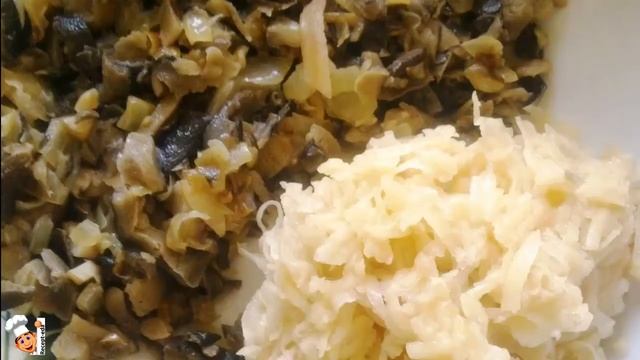 Постное блюдо из картофеля и грибов - вареники. Постная еда в пост