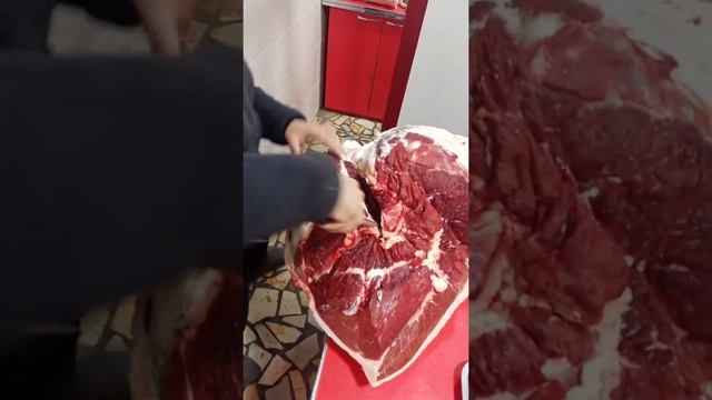 Орка сони очиш Суйагидан ажратиш #buqa #qassob #bull смотреть онлайн