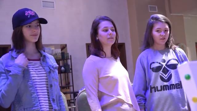 Скетч "Выбор натурщицы".