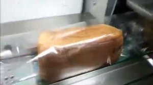 Упаковка хлеба на горизонтальной упаковочной машине PROSTOR-450