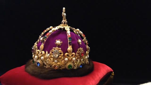 Императорская корона смотреть онлайн