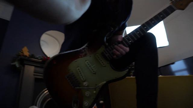 MY NEW GUITAR | Unboxing смотреть онлайн