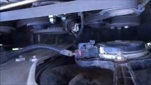 Загорелся чек неисправности генератора на щитке приборов Toyota Corolla