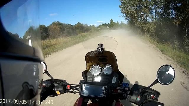 Паром и гравийная дорога. смотреть онлайн