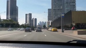 Ну что, красивая, поехали кататься?