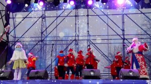 Праздник Новый год мы так ждали и хотели...