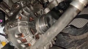 Volkswagen Amarok 2013 2.0Tdi CSHA engine - Replacing Engine main Thermostat