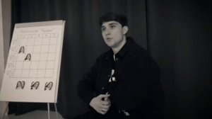 Женя угадывает где настоящая Милана