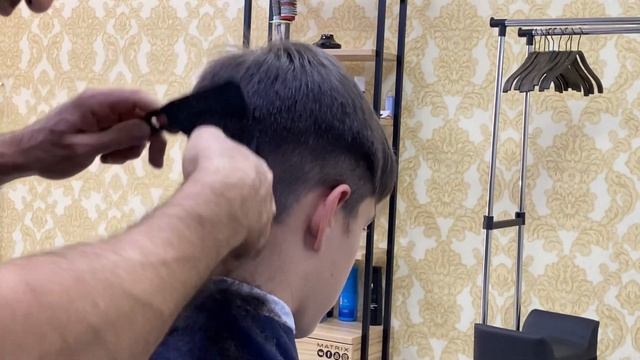 Мужская стрижка 463#hair самая быстрая техника для стрижки