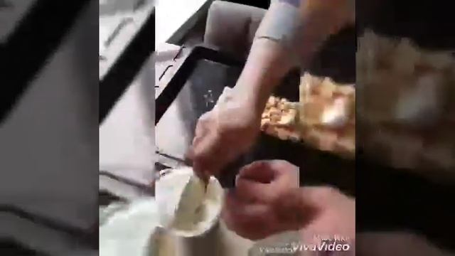 Вкусная лазанья с курицей и грибами)