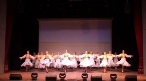 русский танец За тихой рекой