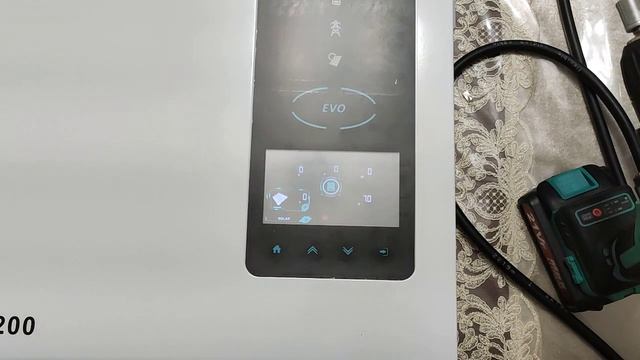 солнечный инвертор гибрид 10.2кВт 48В тест-01