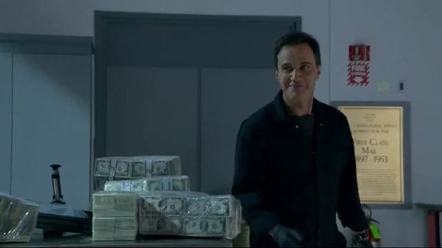 Белый воротничок. Интересные моменты #30