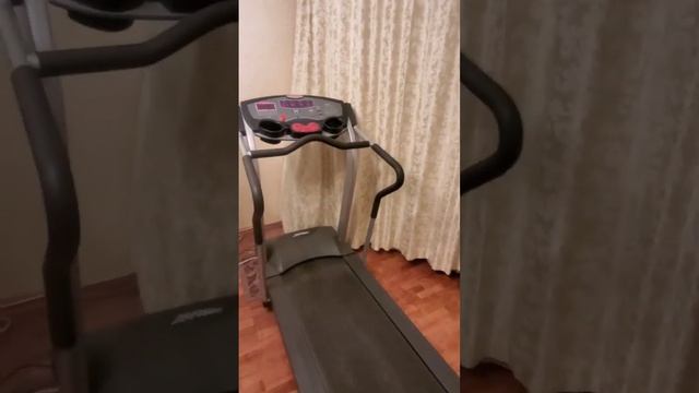 Беговая дорожка Life Fitness T3-5 Treadmill. Возможно приобрести на Авито