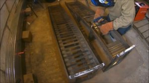 Мини эстакада для машины. Мобильная и безопасная. Mini trestle for car.
