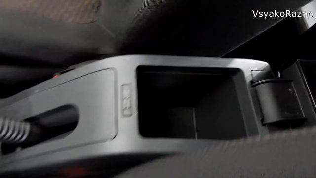 LADA Vesta 1.6 ,106 л.с., 5МТ/Comfort/Multimedia : седан с новыми опциями 2018 смотреть онлайн