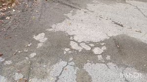 Звук при работающем двигателе..
